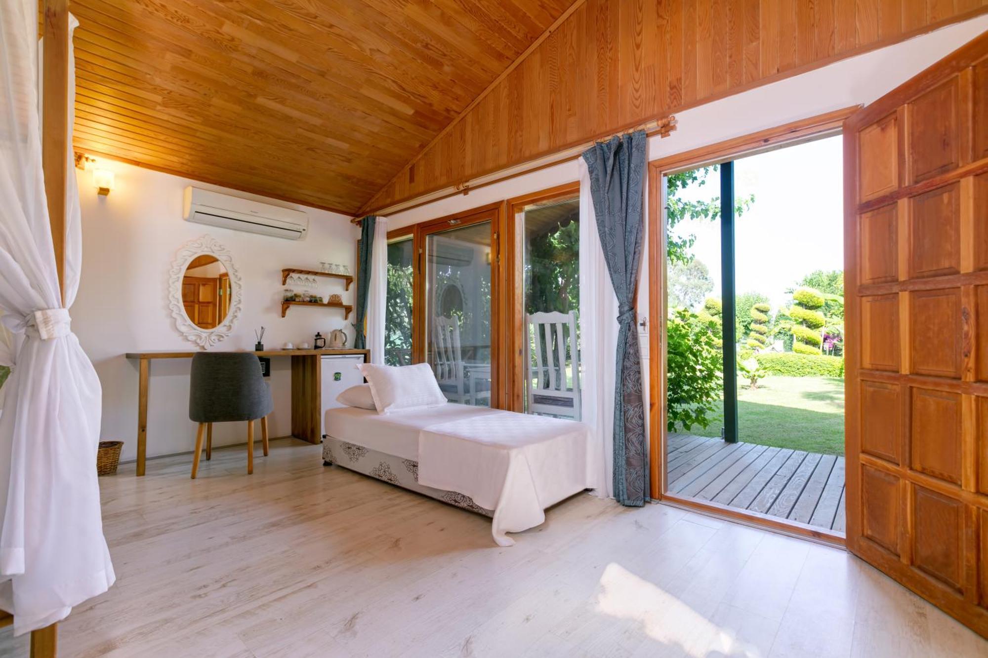 Etenna Beach Bungalows Çıralı Exterior foto